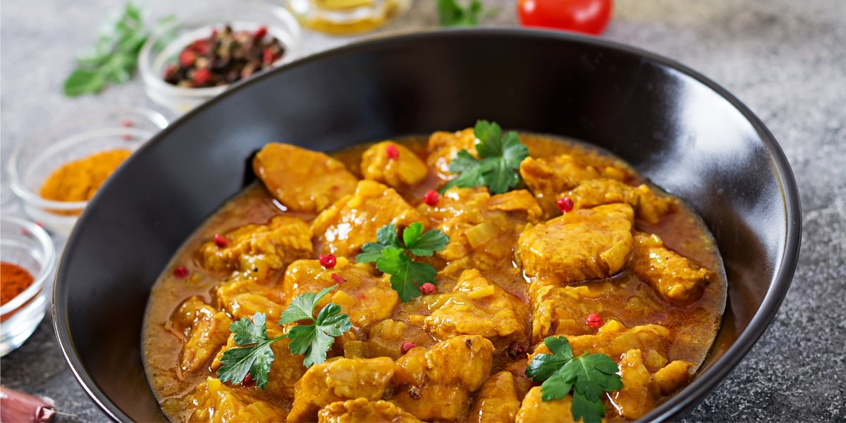 Chickene Curry in a pan
