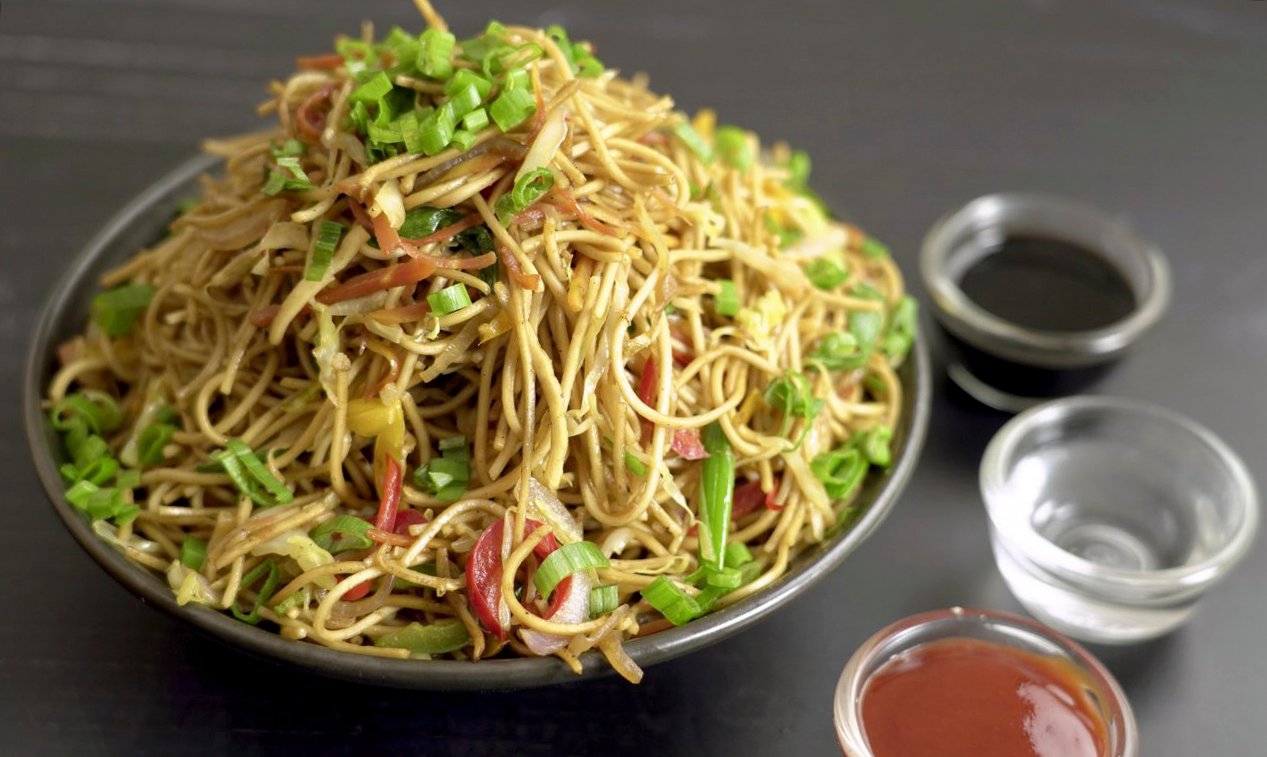 Veg Hakka Noodles