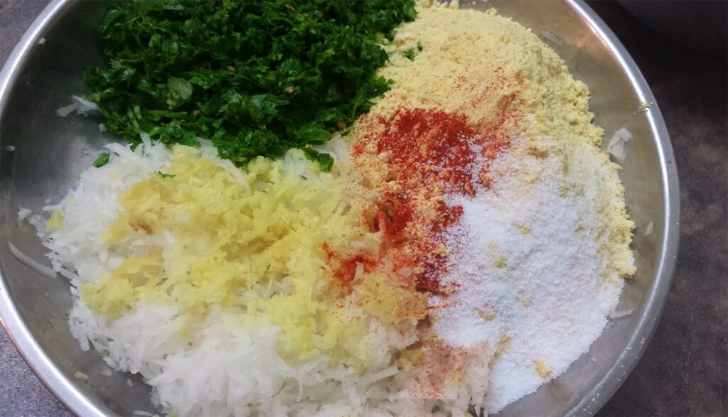 makki ki roti ingredients
