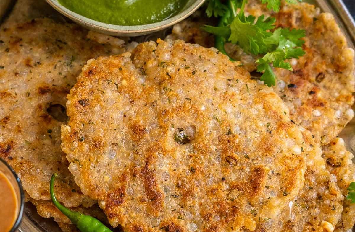 Sabudana Thalipeeth: Fasting Delicacy