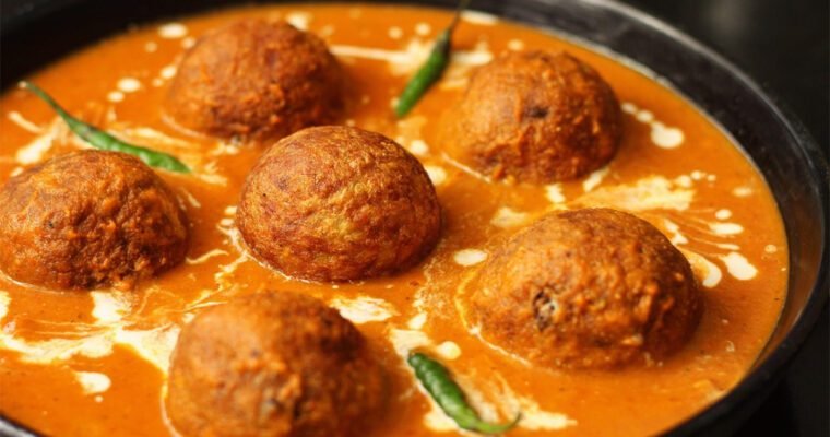 banana kofta curry