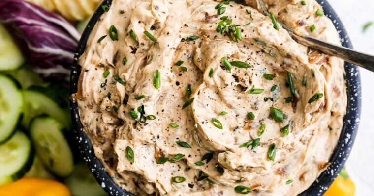 Caramelized Onion Dip: Sweet and Savoury