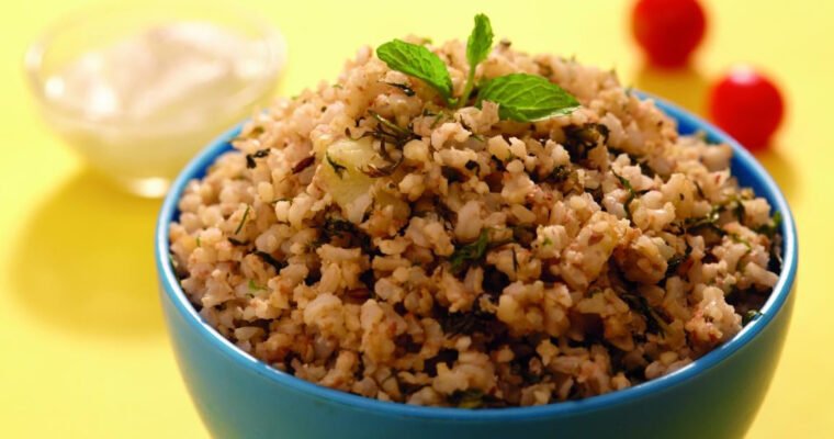 Kuttu Ki Khichdi (Buckwheat Groats)