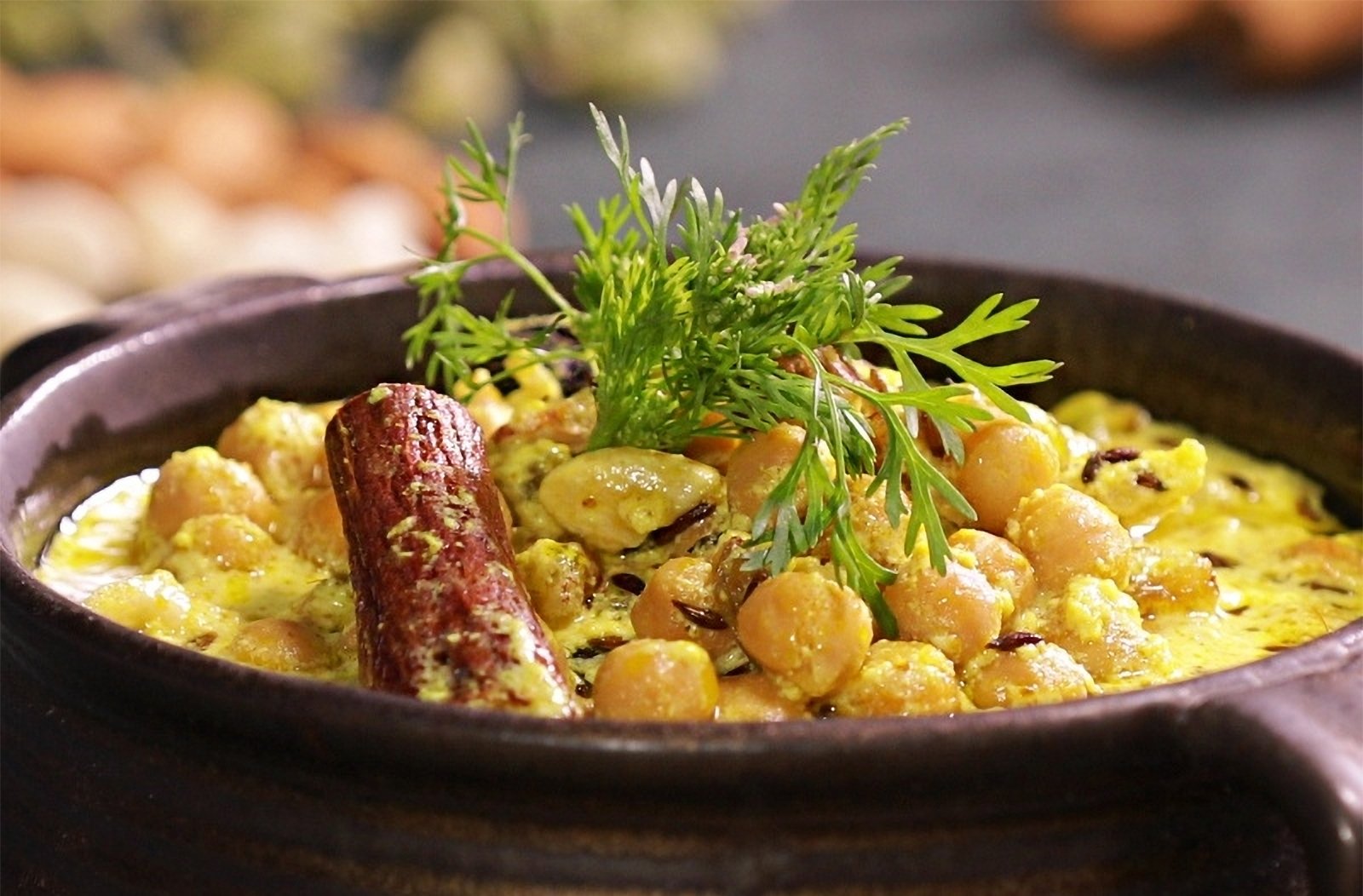 Chana Madra